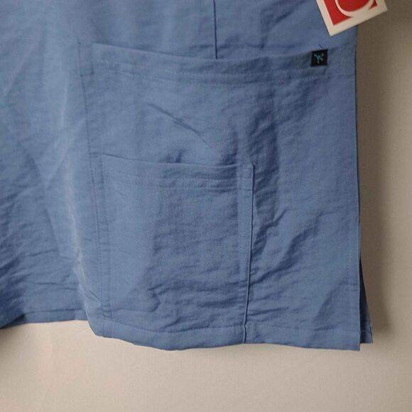 Crest Scrubs top - Picture 3 of 12